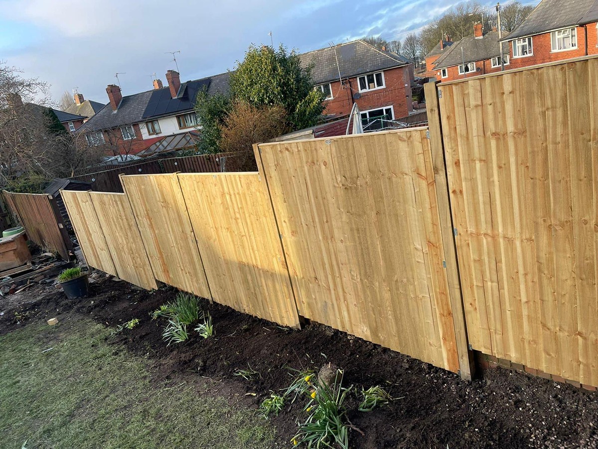 Garden Fencing Leeds, Skipton, Otley